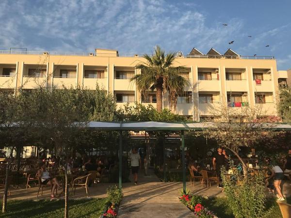 Dikelya Hotel Dikili Exterior foto